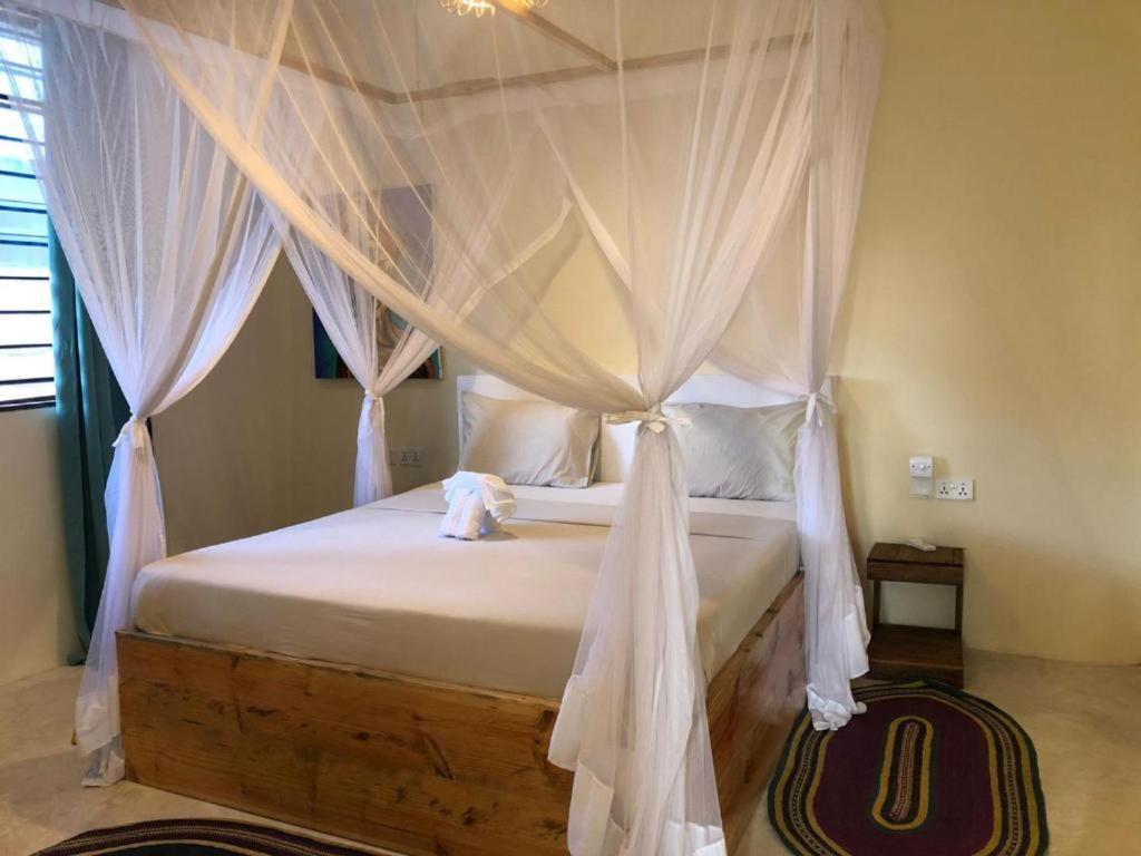 Villa's Tropical Sunset - New Opening March 2024 * Kiwengwa (Zanzibar)