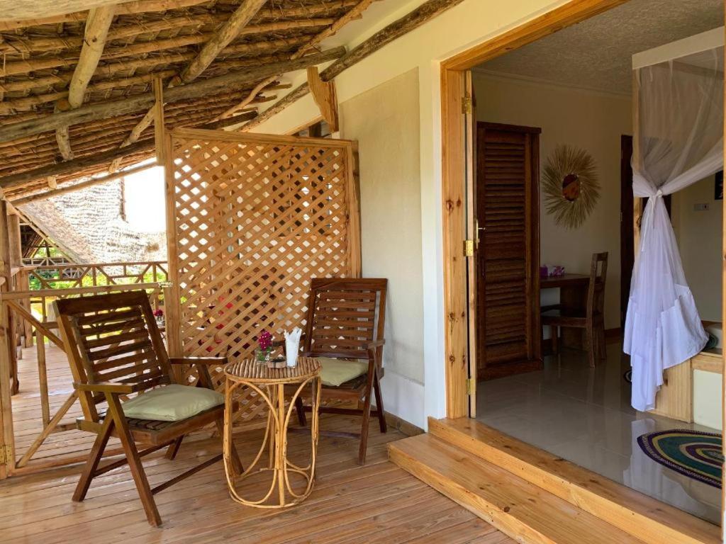 Villa's Tropical Sunset - New Opening March 2024 Holiday home