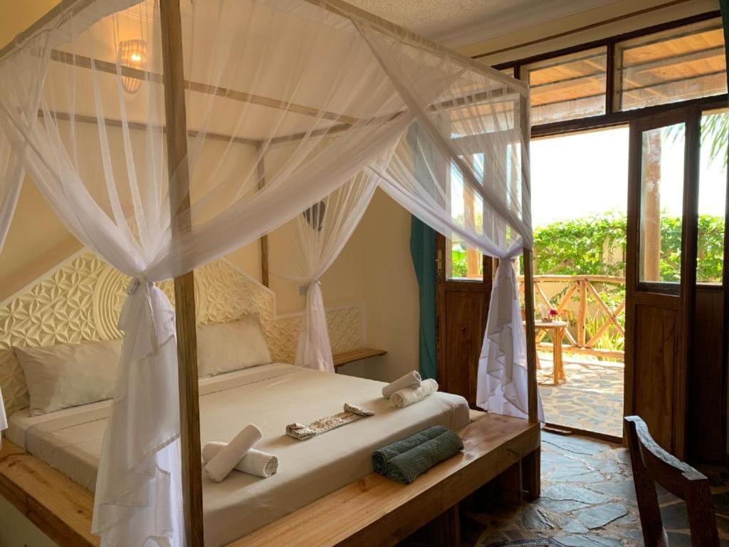 Villa's Tropical Sunset - New Opening March 2024 * Kiwengwa (Zanzibar)